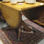 519 1630 DINING TABLE